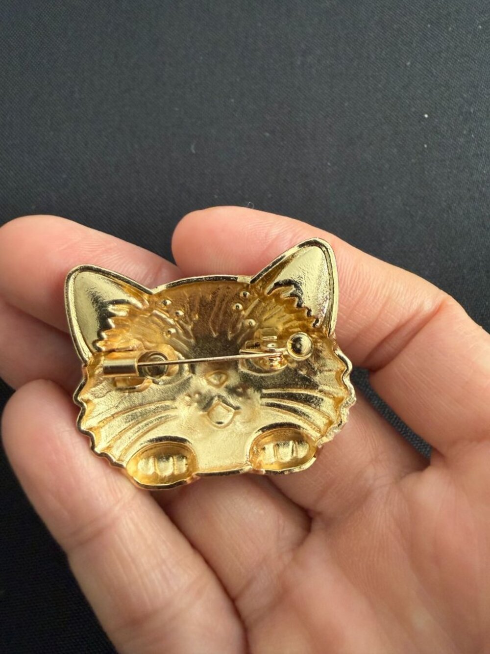 Blue & White Porcelain-Look Brooch Duo – Kitten & Ram Enamel Rhinestone Pins, Go - Picture 8 of 8
